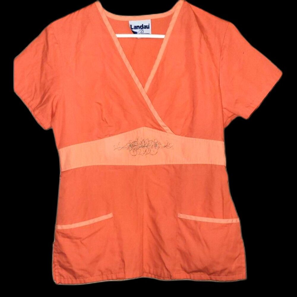 Landau scrub top size med